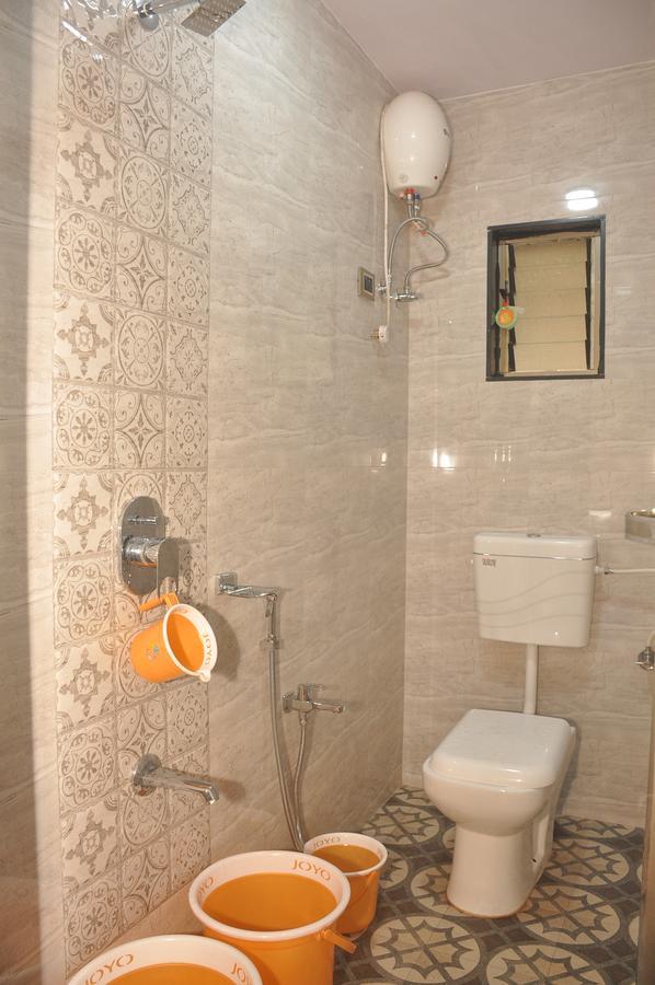 Hunjar House Hotel Panvel Exterior photo